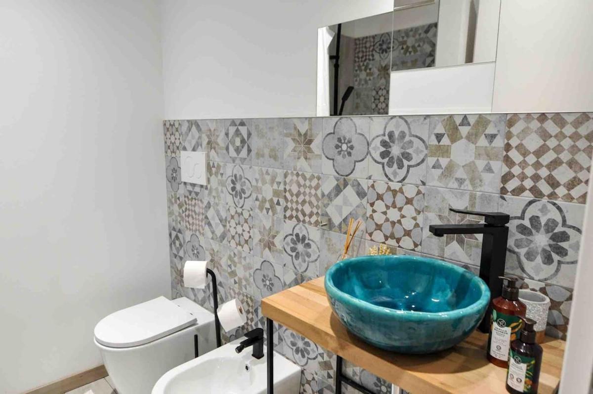 דירות טורינו Deluxe Artistic Loft מראה חיצוני תמונה