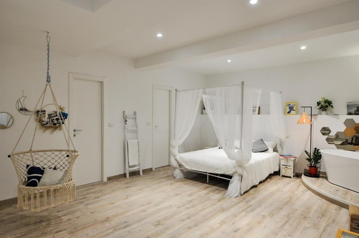 דירות טורינו Deluxe Artistic Loft מראה חיצוני תמונה